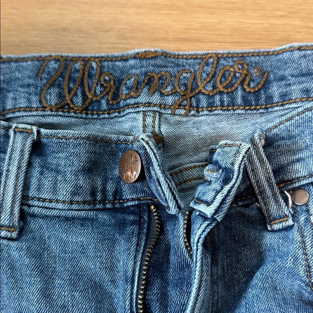 Men’s Wrangler jeans - Picture 2 of 7